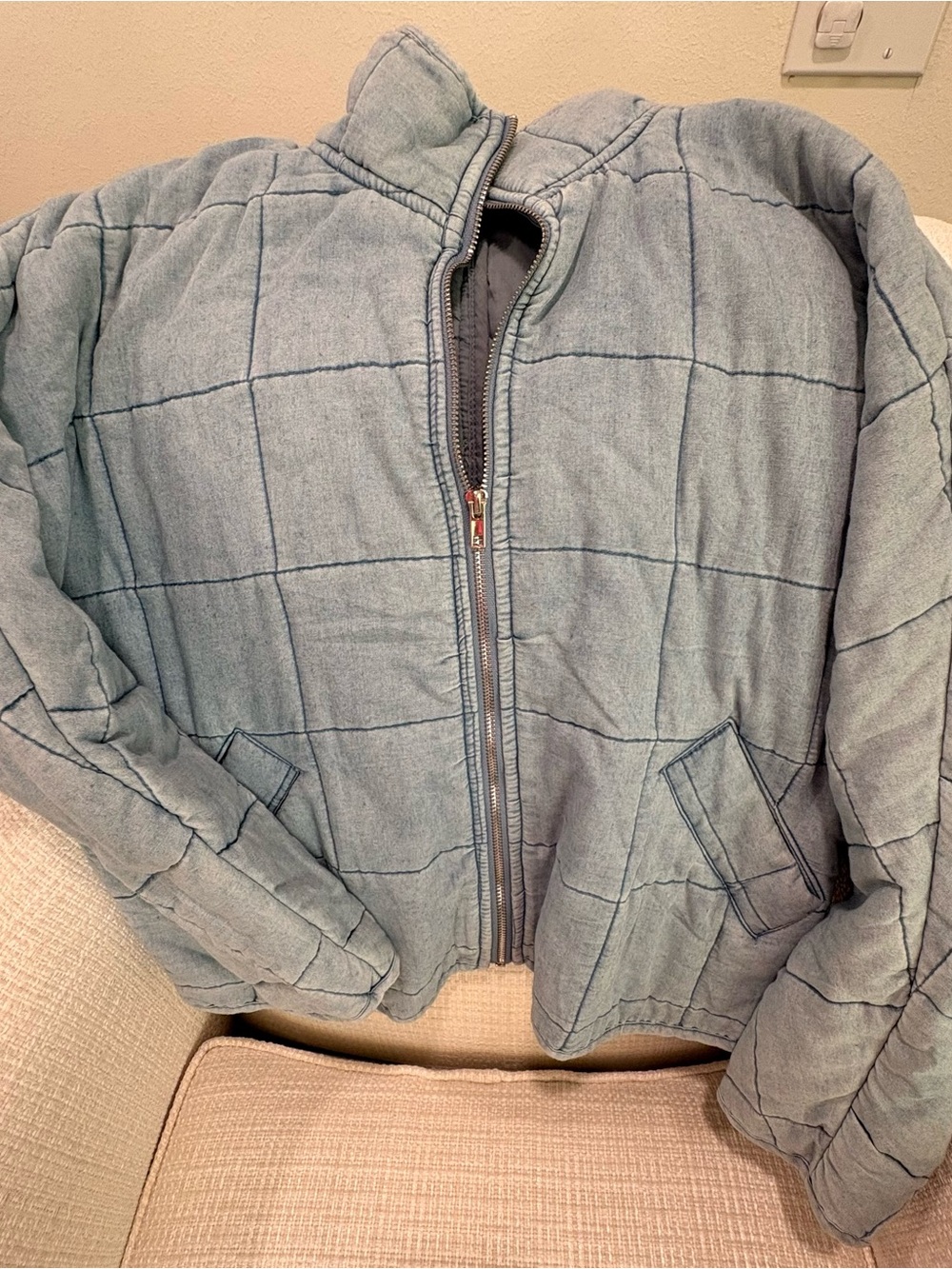 entro Light Blue Quilted Jacket